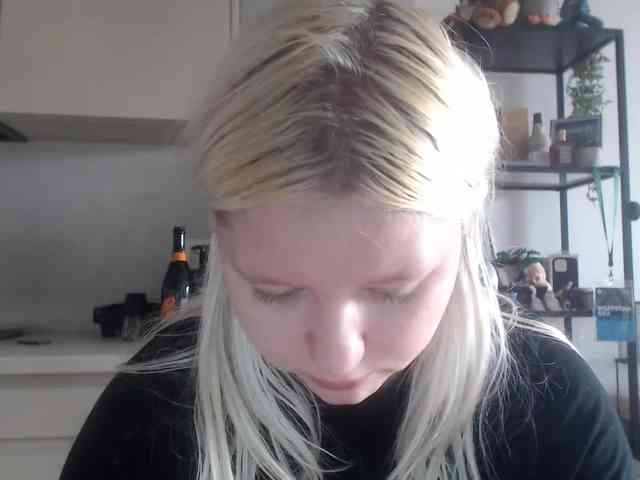 LenaHoney20 webcam