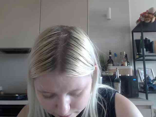 LenaHoney20 webcam