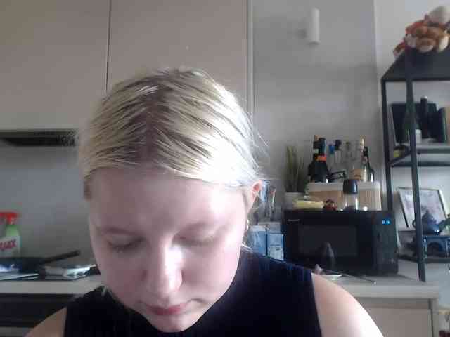 LenaHoney20 webcam