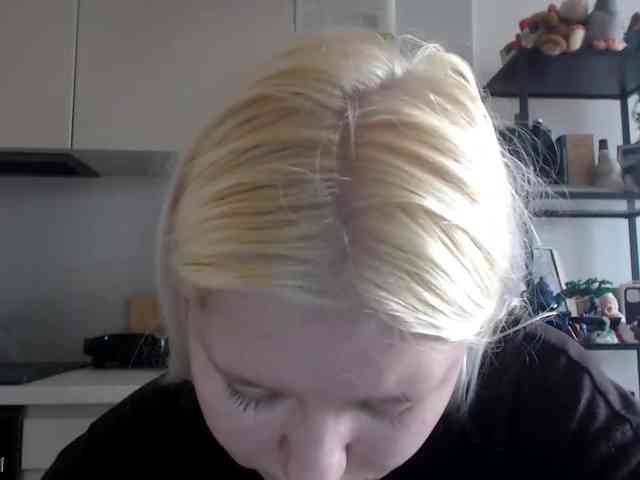 LenaHoney20 webcam