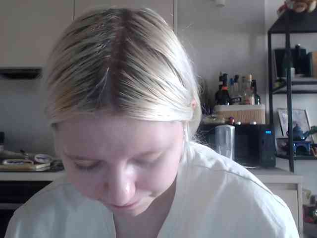 LenaHoney20 webcam