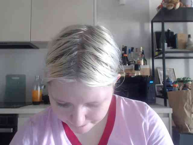 LenaHoney20 webcam