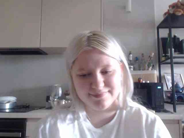 LenaHoney20 webcam