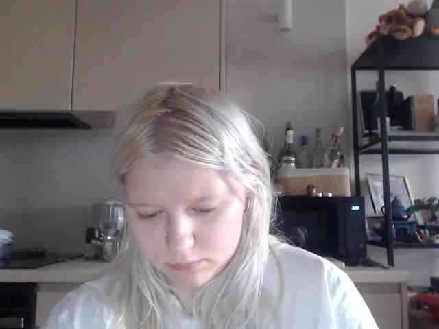 LenaHoney20 webcam