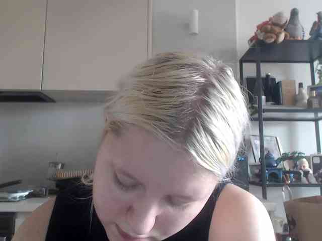 LenaHoney20 webcam