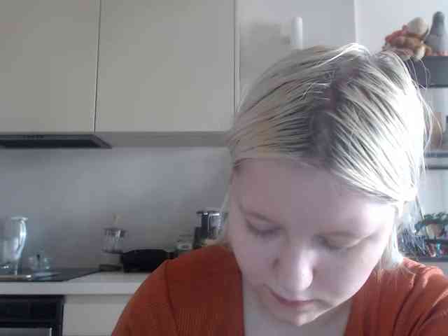 LenaHoney20 webcam