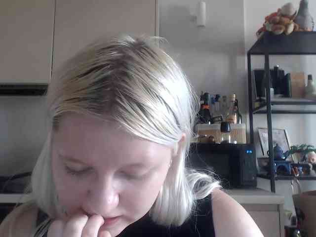 LenaHoney20 webcam