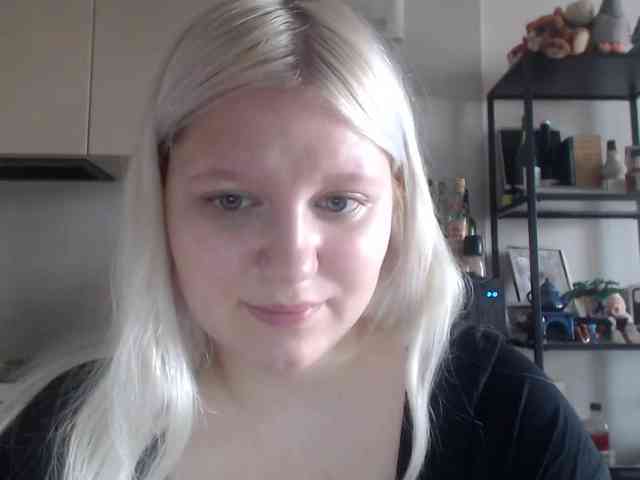 LenaHoney20 webcam