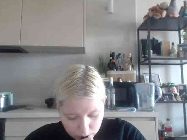 LenaHoney20 webcam