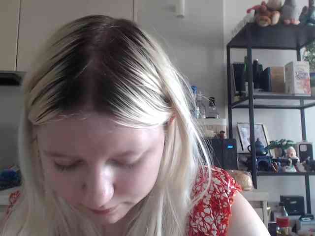 LenaHoney20 webcam
