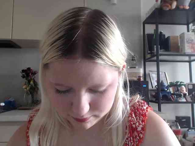 LenaHoney20 webcam
