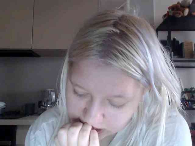 LenaHoney20 webcam