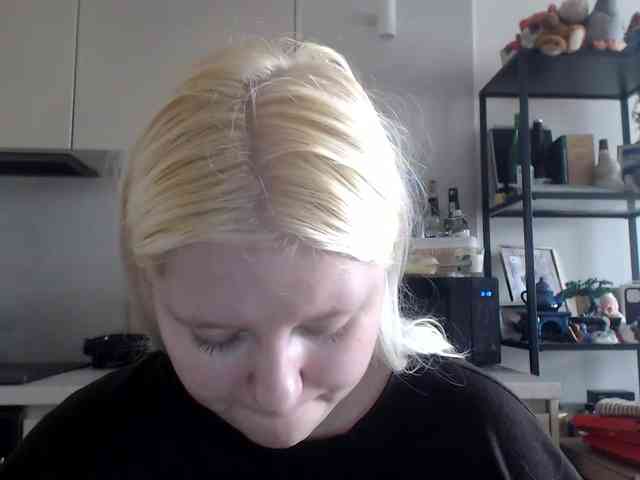 LenaHoney20 webcam
