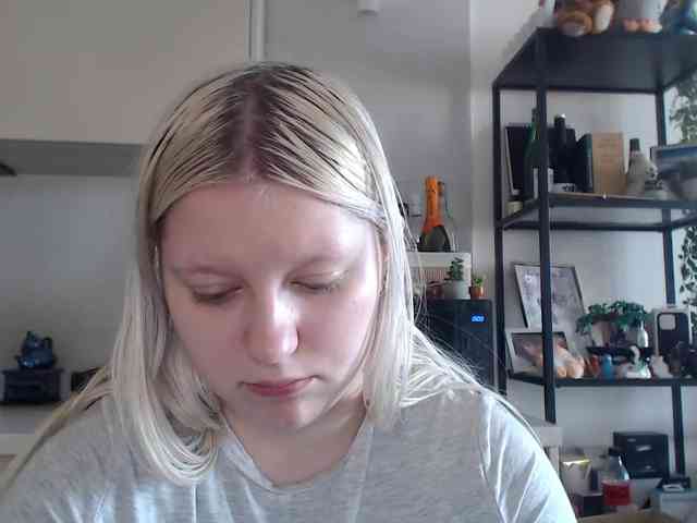 LenaHoney20 webcam