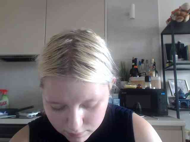 LenaHoney20 webcam