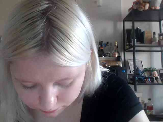 LenaHoney20 webcam