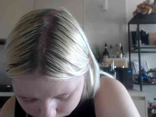 LenaHoney20 webcam