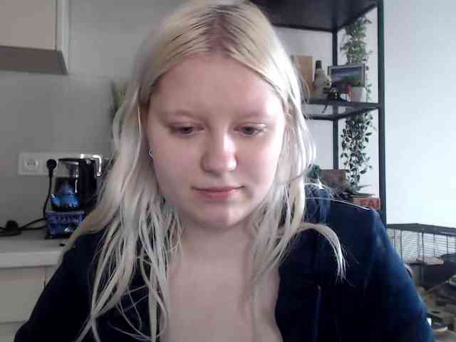 LenaHoney20 webcam