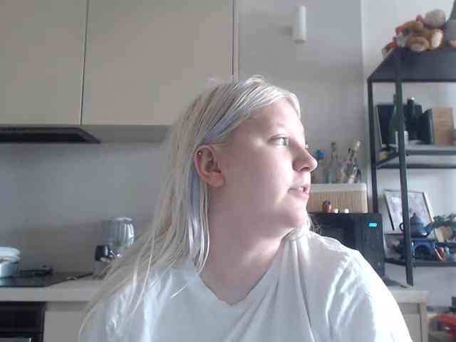 LenaHoney20 webcam