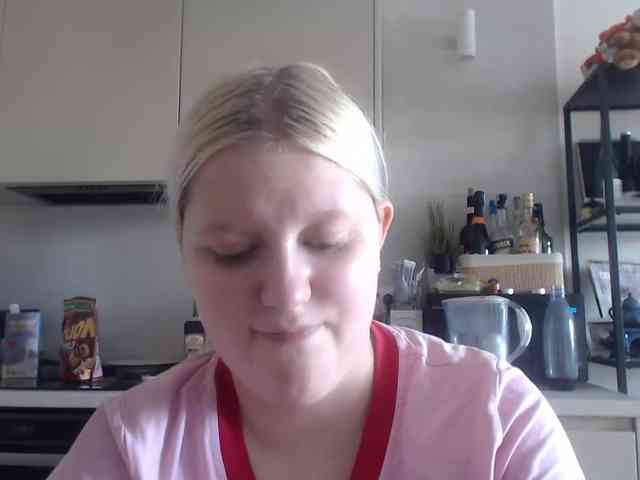 LenaHoney20 webcam