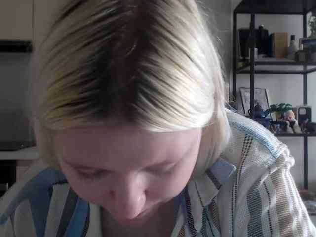 LenaHoney20 webcam