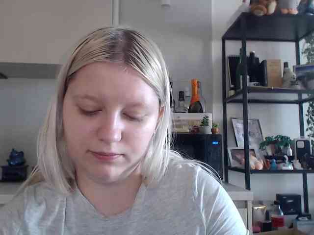 LenaHoney20 webcam