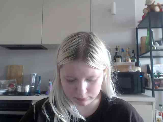 LenaHoney20 webcam