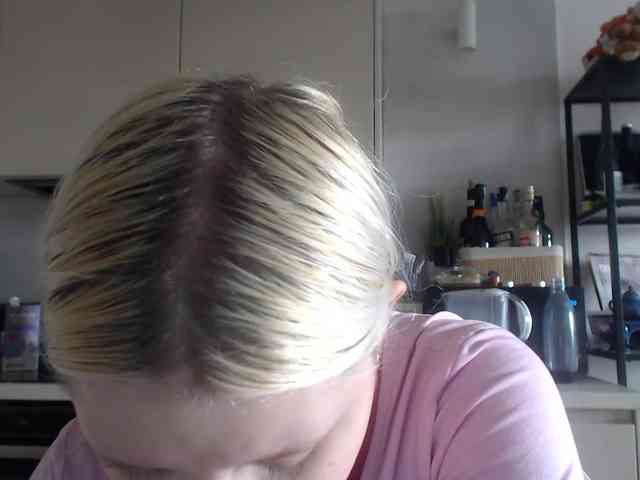 LenaHoney20 webcam