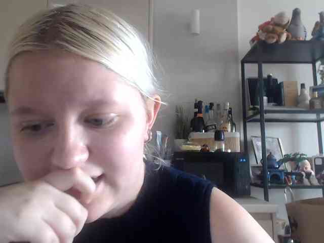LenaHoney20 webcam