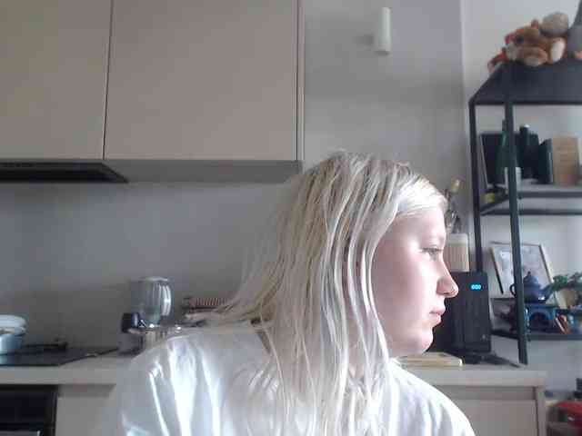 LenaHoney20 webcam