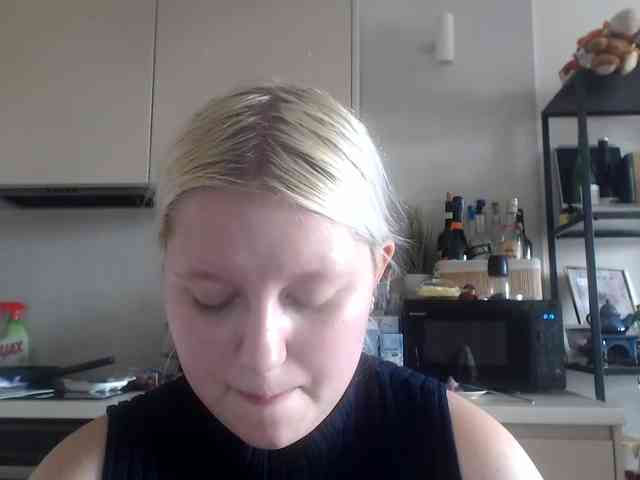 LenaHoney20 webcam