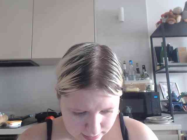LenaHoney20 webcam