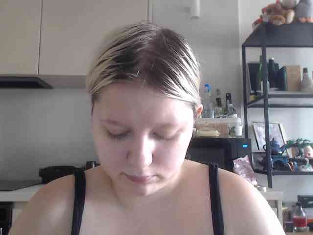 LenaHoney20 webcam