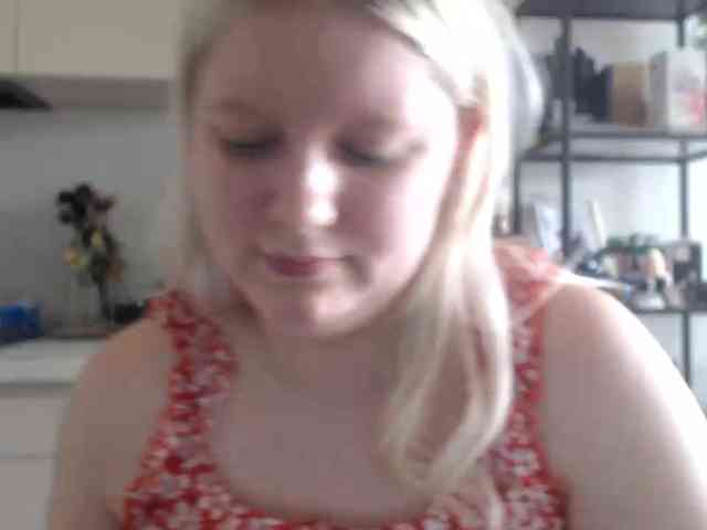 LenaHoney20 webcam