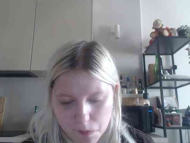 LenaHoney20 webcam