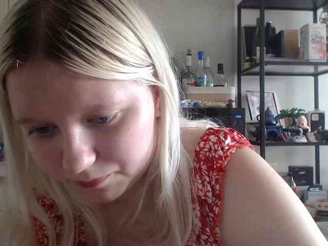 LenaHoney20 webcam