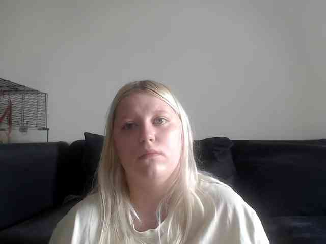 LenaHoney20 webcam