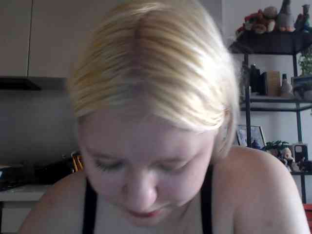 LenaHoney20 webcam