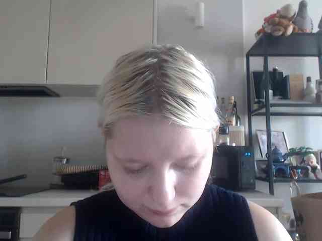 LenaHoney20 webcam