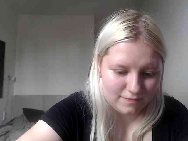LenaHoney20 webcam