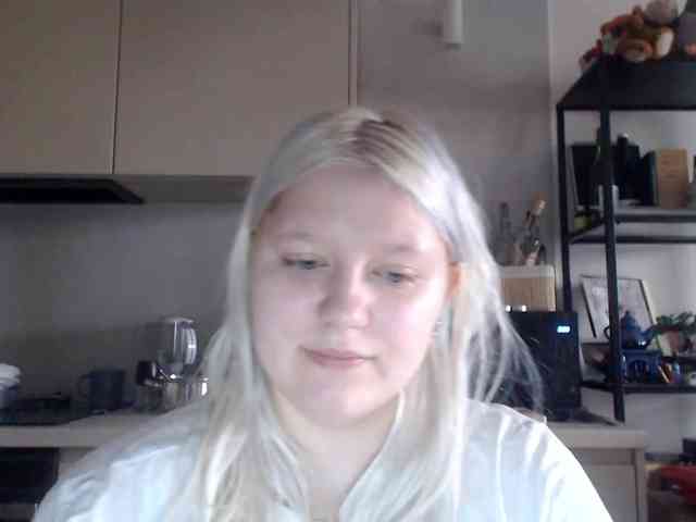 LenaHoney20 webcam