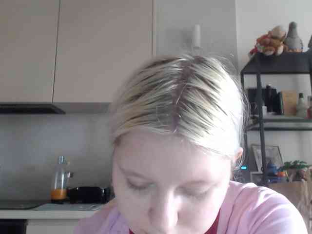 LenaHoney20 webcam