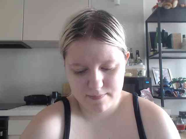 LenaHoney20 webcam