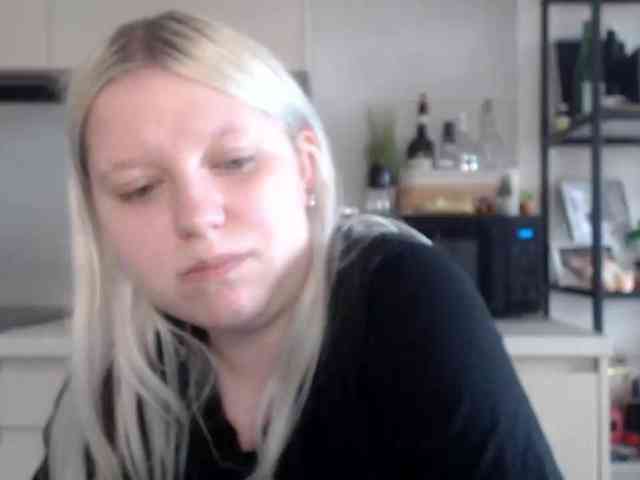 LenaHoney20 webcam