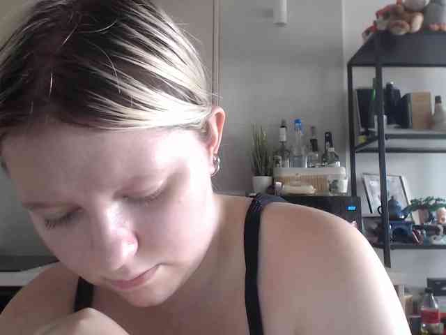 LenaHoney20 webcam