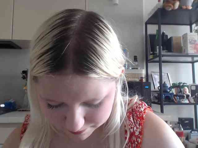 LenaHoney20 webcam