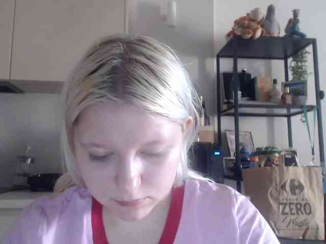 LenaHoney20 webcam