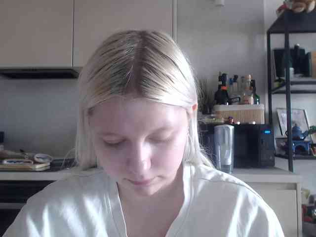 LenaHoney20 webcam
