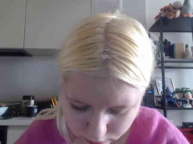 LenaHoney20 webcam
