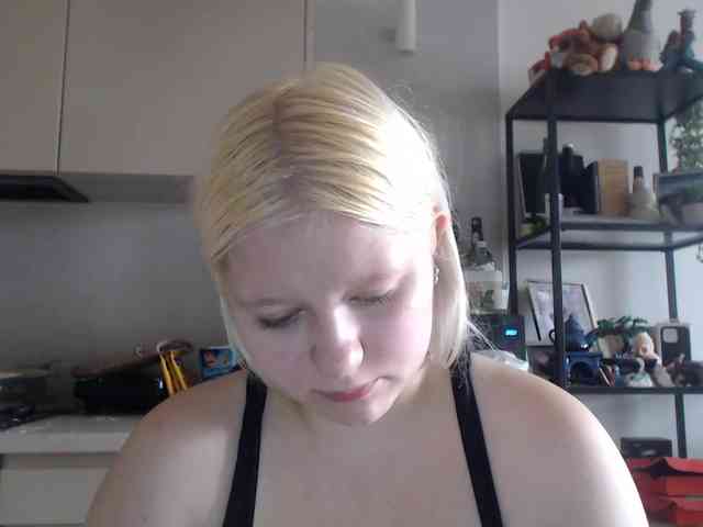 LenaHoney20 webcam